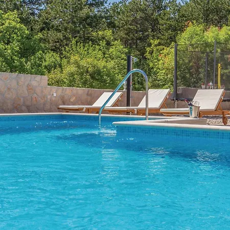 In With Outdoor Swimming Pool * Imotski